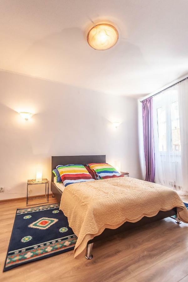 Kostas Apartments 브라쇼브 외부 사진